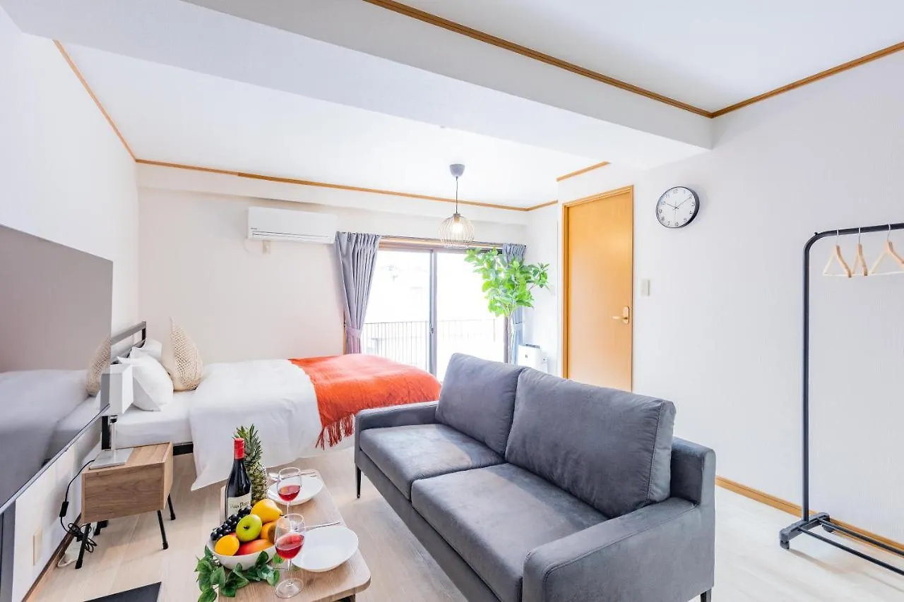 Ferienwohnung アリタハイツ難波503 Ōsaka Apartment